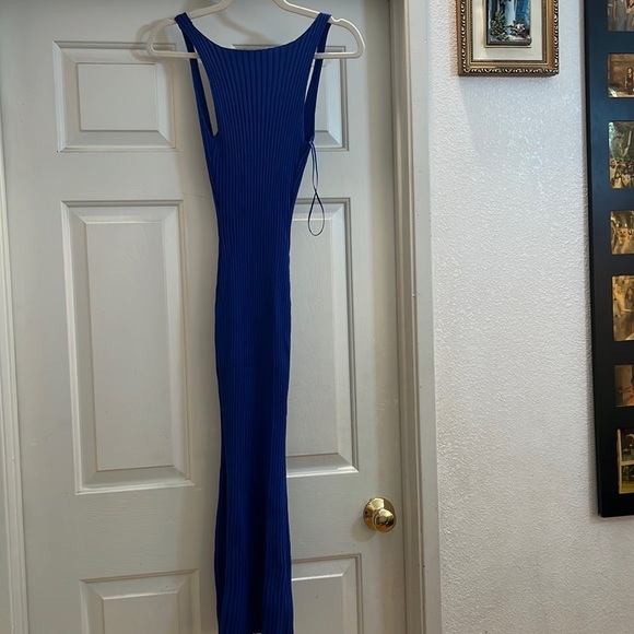 Blue Backless Midi Dress - Picture 3 of 4